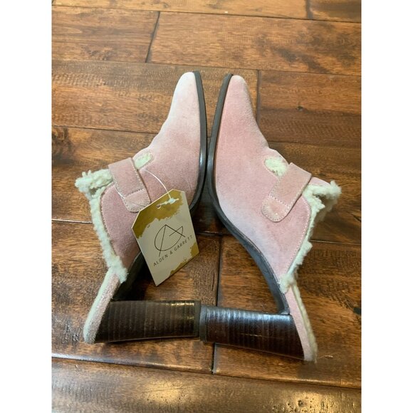 Stuart Weitzman Pink Suede Lambswool Lined Mule Heels Buckled, Size 7.5 - Picture 7 of 8